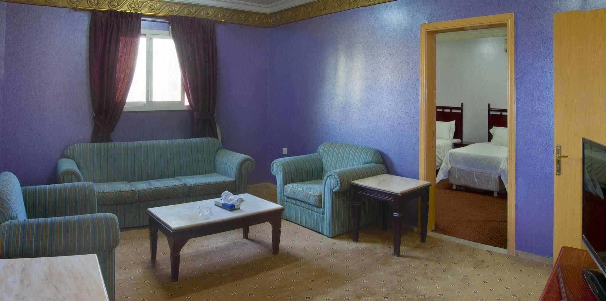 Al Farhan Hotel Suites Al Aqiq Riyadh Eksteriør bilde