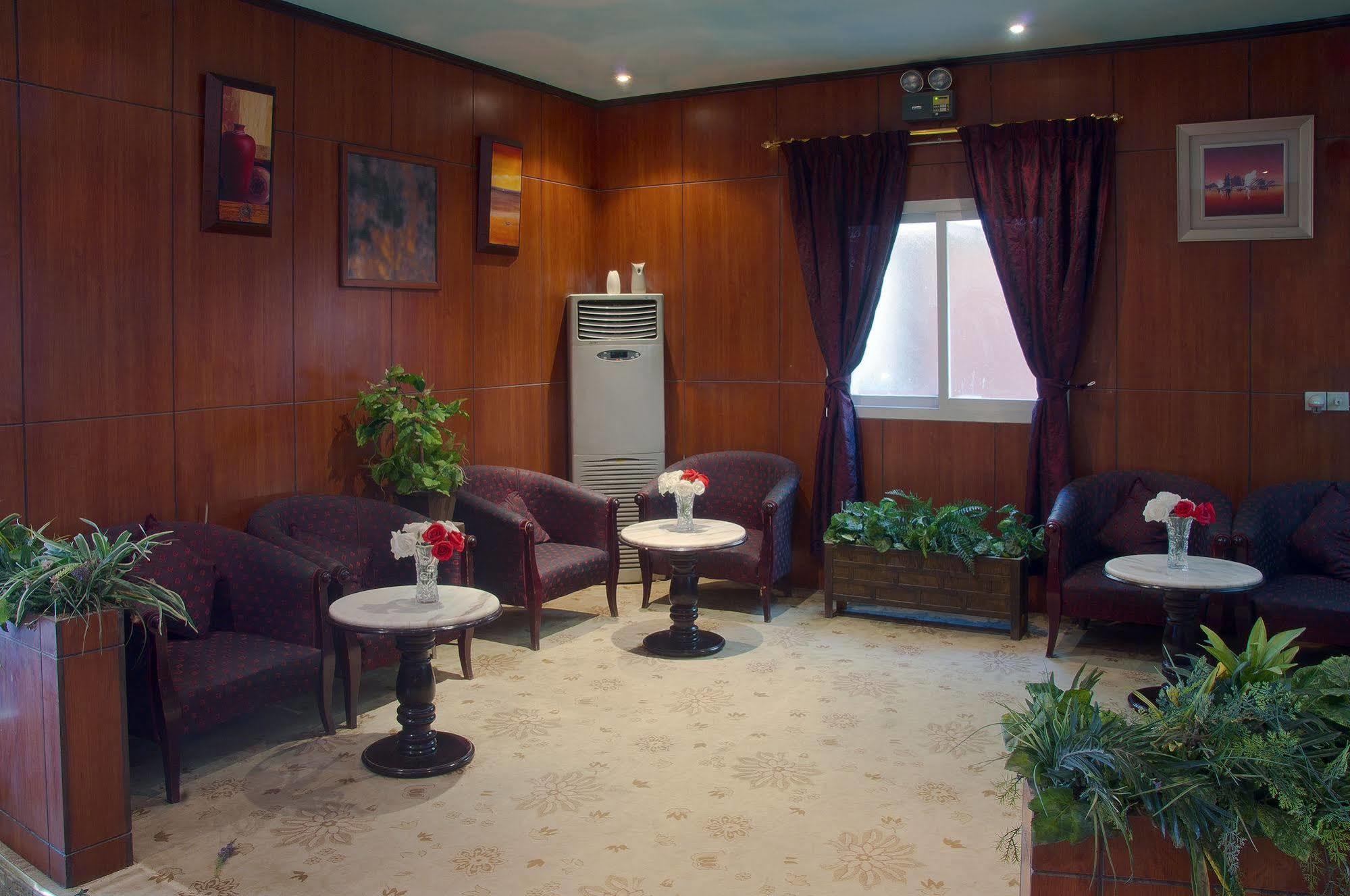 Al Farhan Hotel Suites Al Aqiq Riyadh Eksteriør bilde